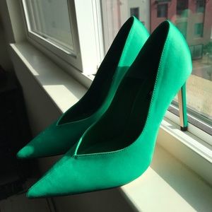 🐍 Green Satin Zara Heels